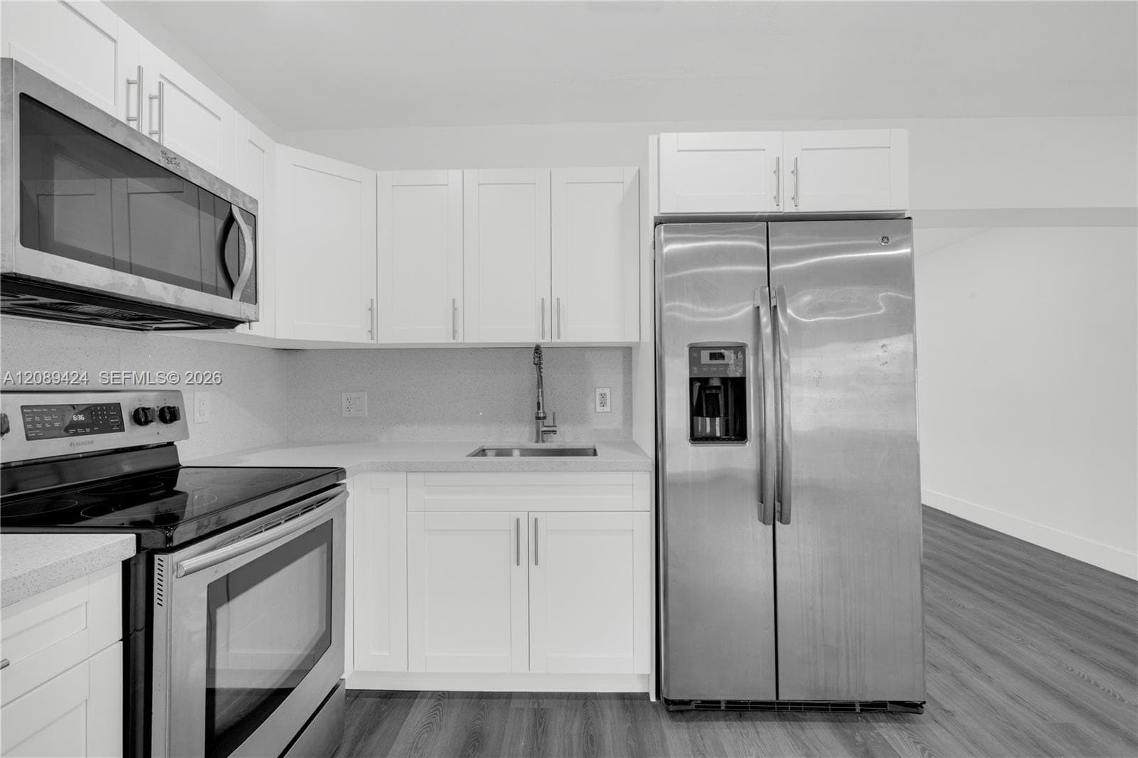 NEW KITCHEN
