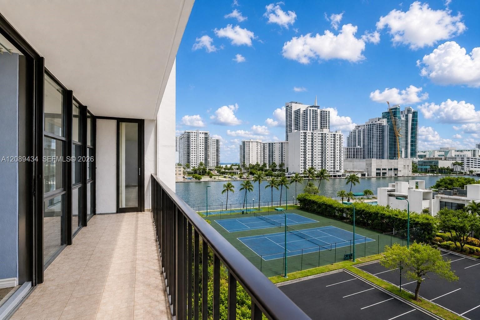OCEANVIEW PARK CONDO · #614 in Hallandale Beach - Photo 12