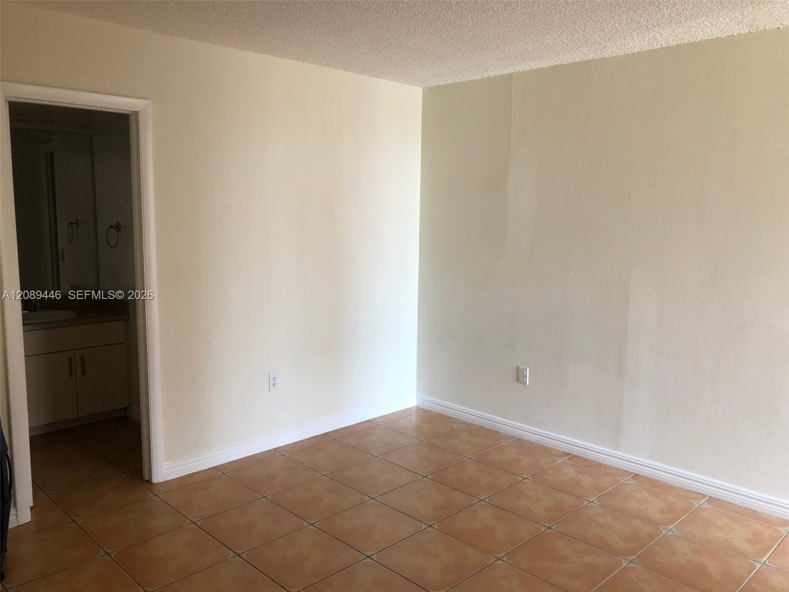 SPANISH TRACE CONDO · #S-26 in Miami - Photo 9
