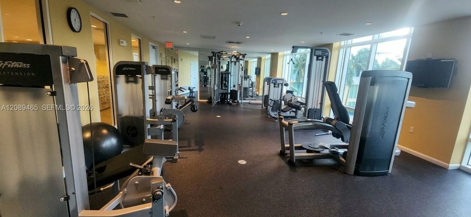 Duo · #2308W in Hallandale Beach - Photo 58