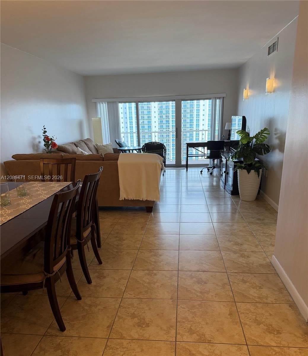 HEMISPHERES CONDO · #21H in Hallandale Beach - Photo 10