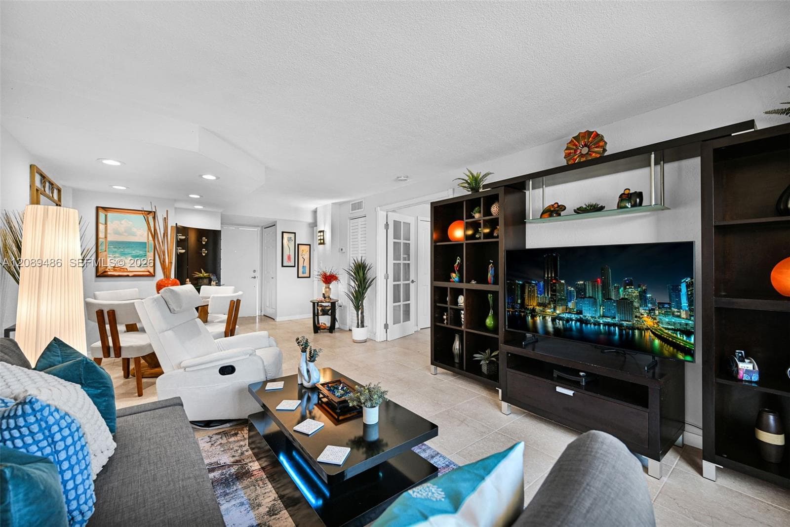 COLLINS PLAZA CONDO · #403 in Miami Beach - Photo 6