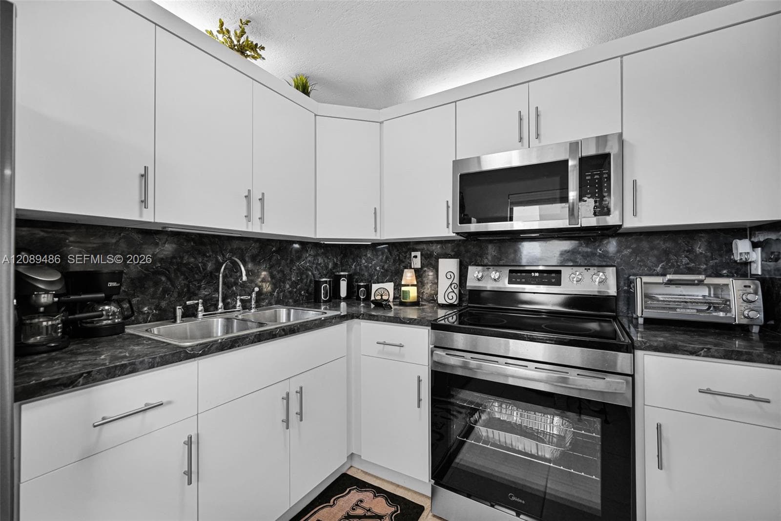 COLLINS PLAZA CONDO · #403 in Miami Beach - Photo 12