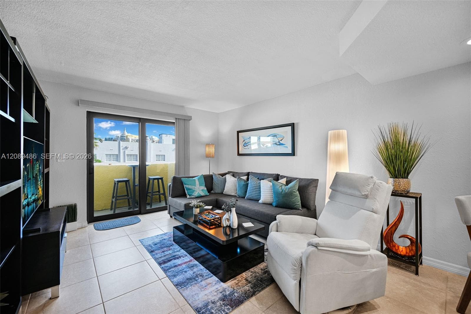 COLLINS PLAZA CONDO · #403 in Miami Beach - Photo 4