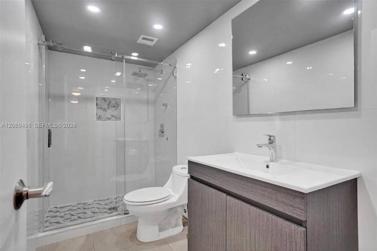 HEMISPHERES CONDO · #LE in Hallandale Beach - Photo 9
