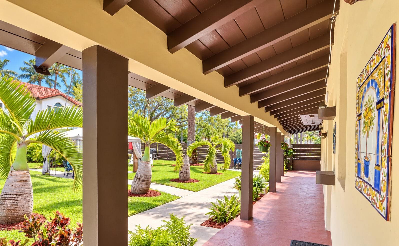 2625 yard pasadizo and garden beautiful