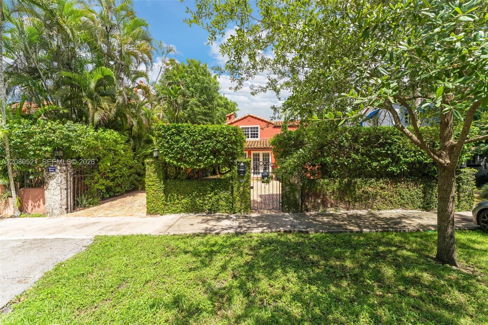 629 Altara Ave photo 39