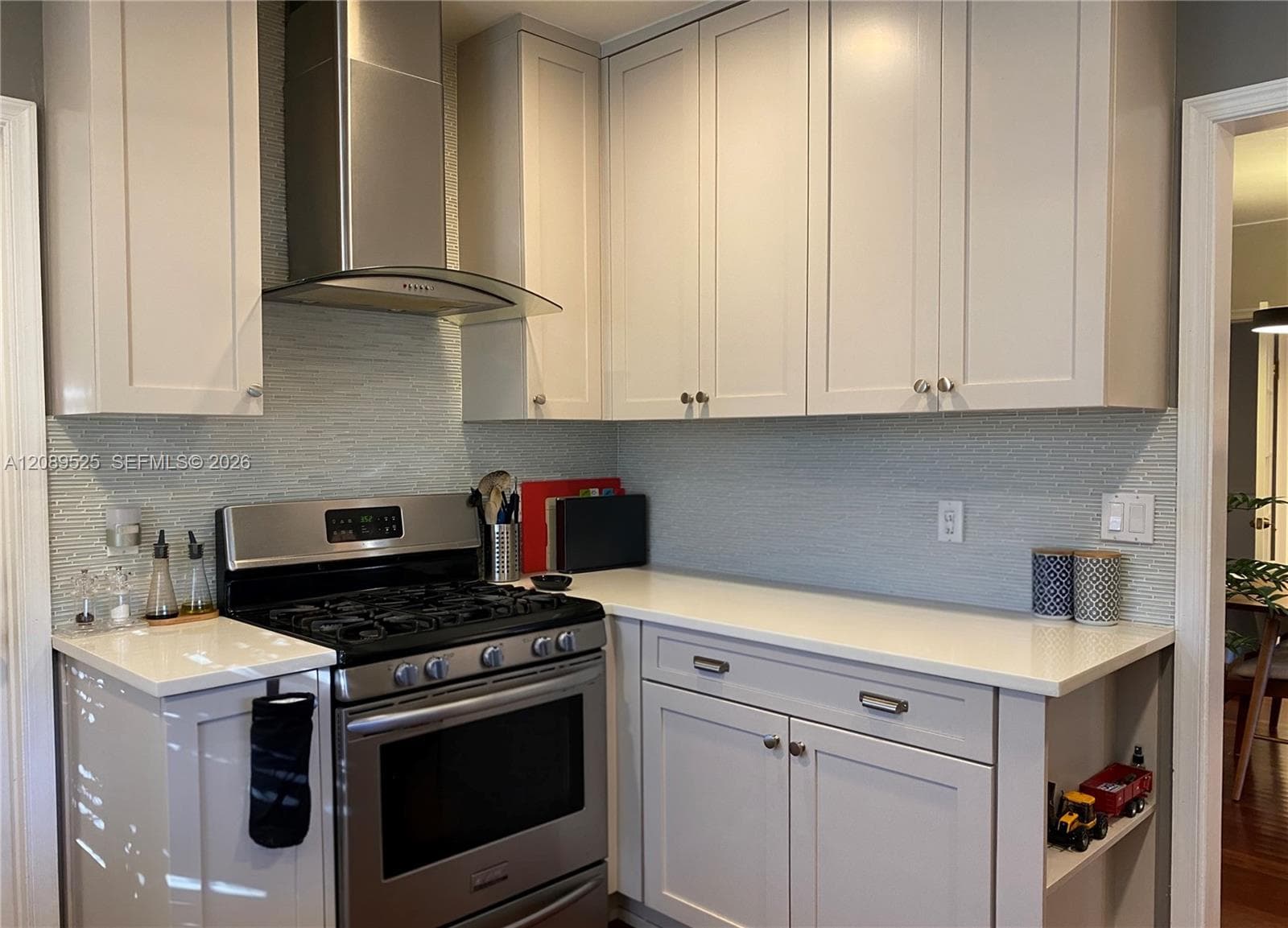 600 Alminar Ave #- photo 6
