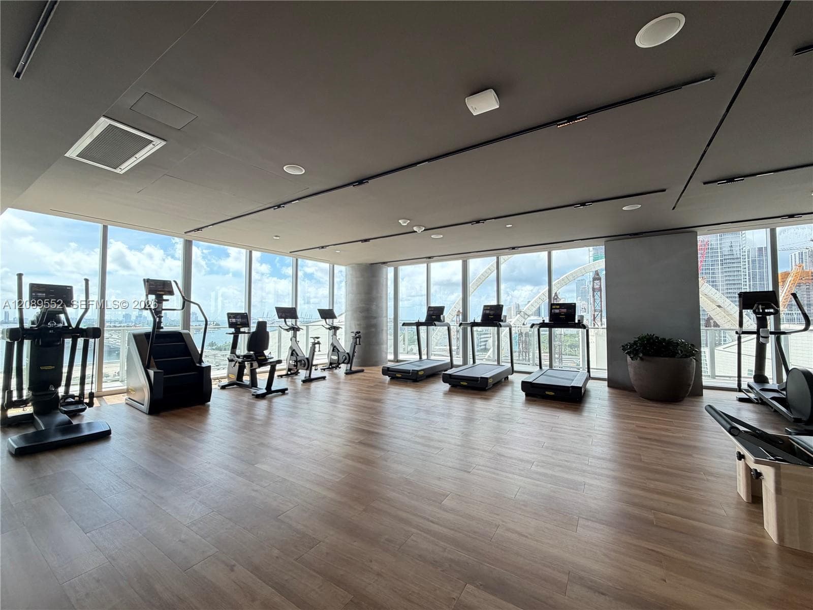 Casa Bella · #2704 in Miami - Photo 26