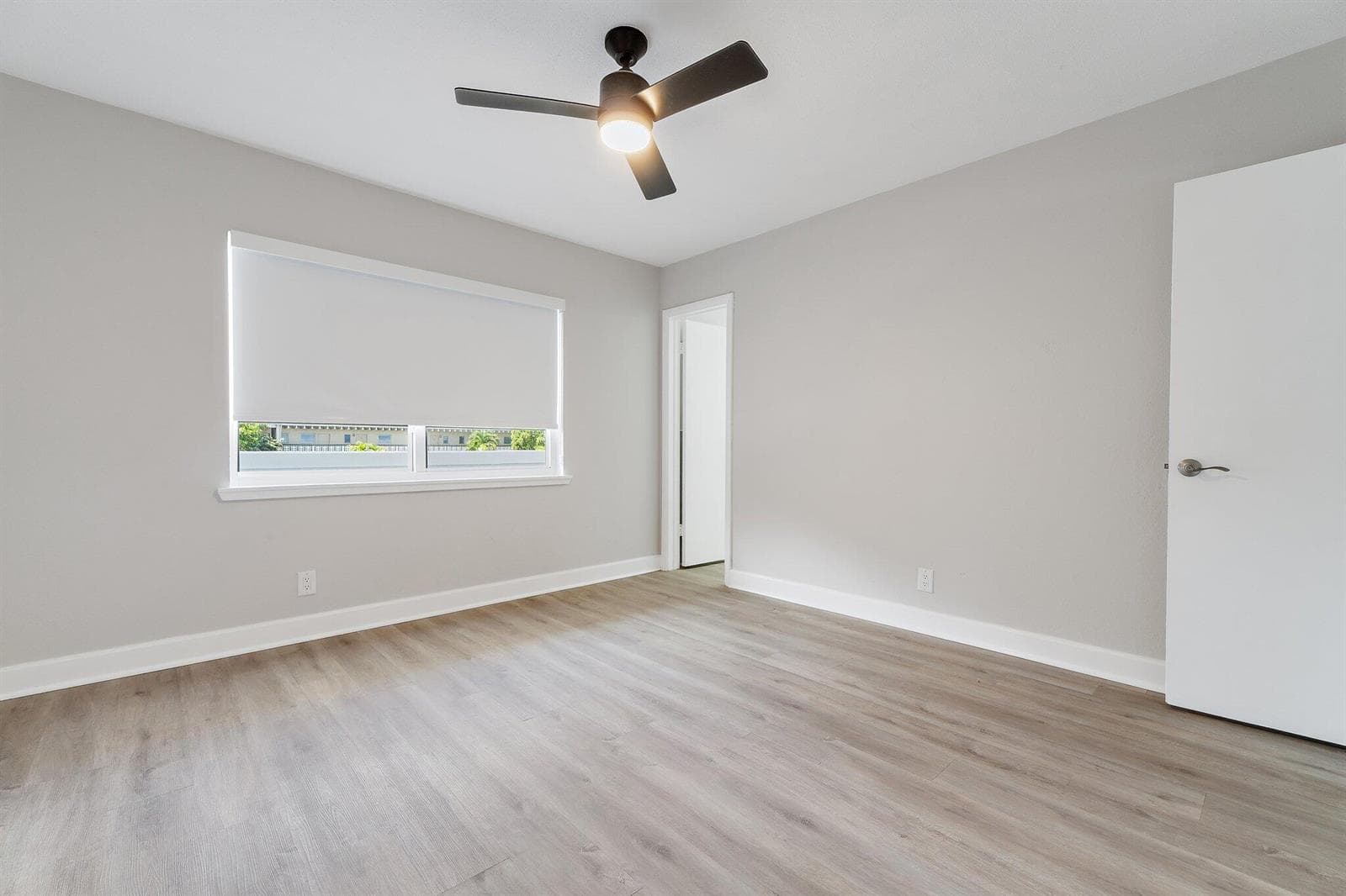 119-624SouthwindCir-NorthPalmBeach-SMALL