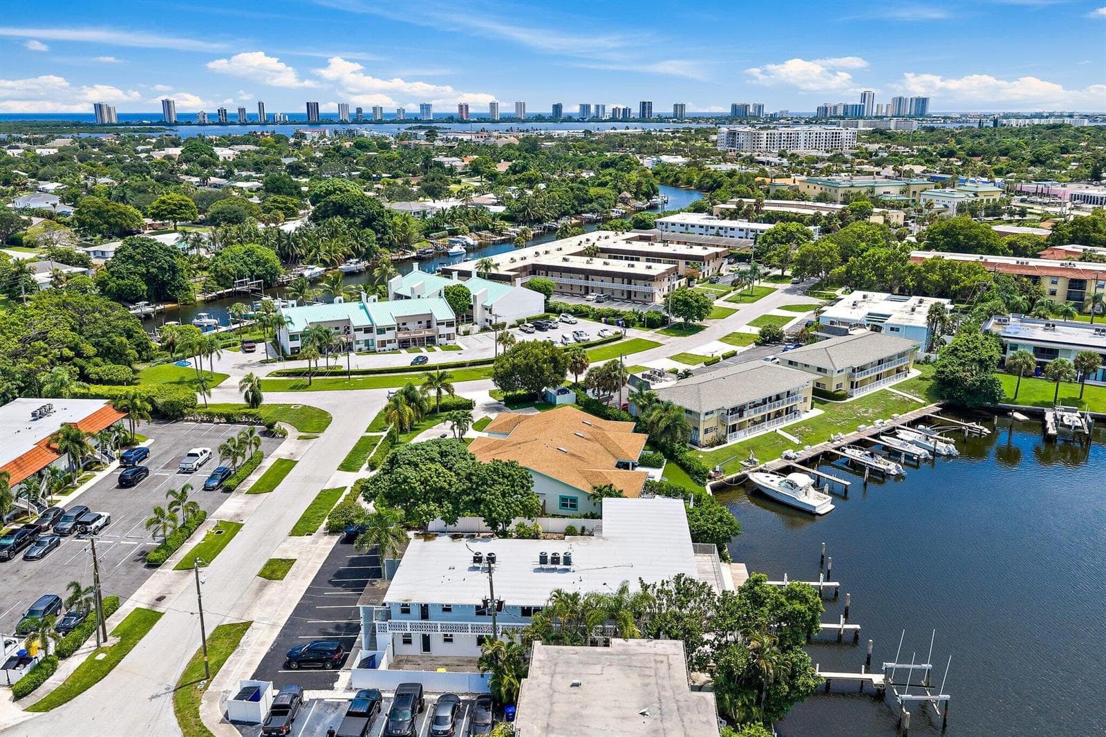 023-624SouthwindCir-NorthPalmBeach-SMALL