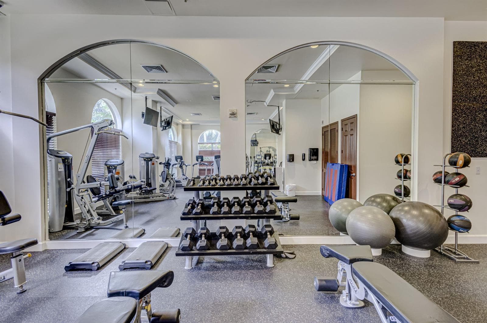 616 Clearwater Park Road, Unit 312 Fitne