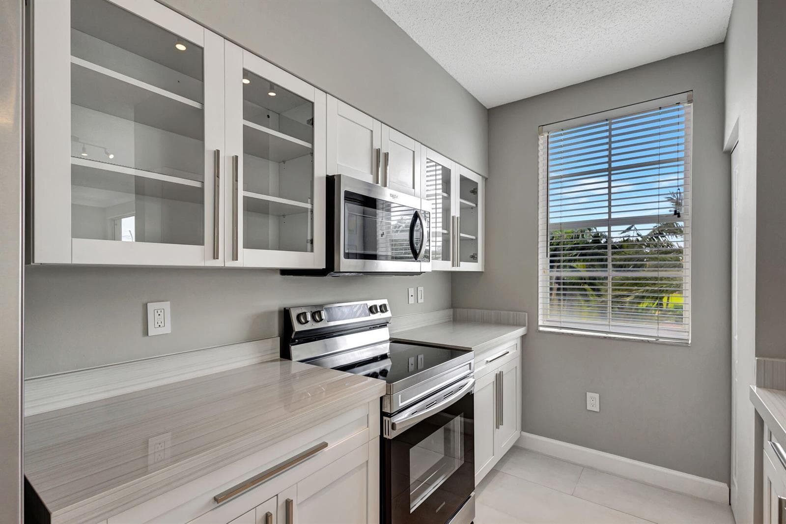 616 Clearwater Park Road, Unit 312 Kitch