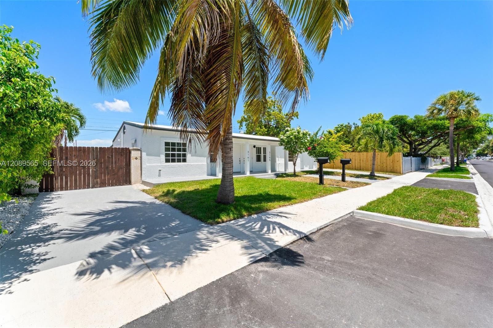 COM SILVER BLUFF · #2 in Miami - Photo 1