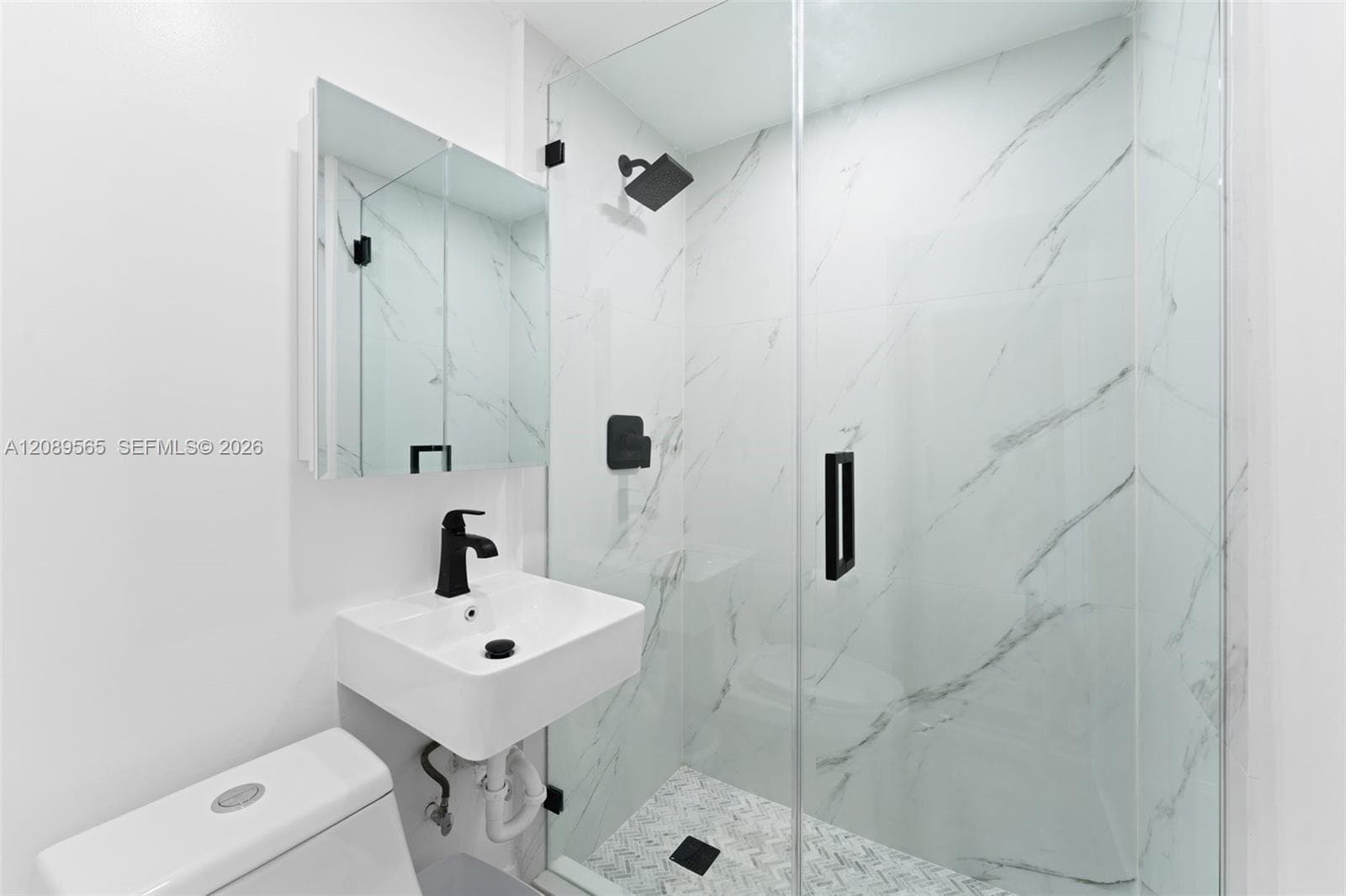 COM SILVER BLUFF · #2 in Miami - Photo 10