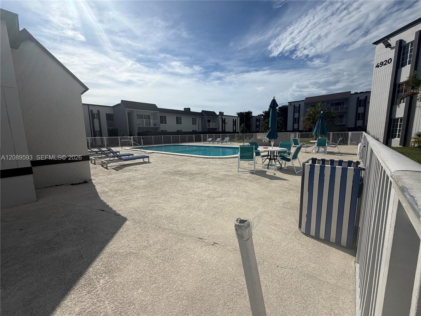 DORAL GARDENS II CONDO · #207 in Doral - Photo 2