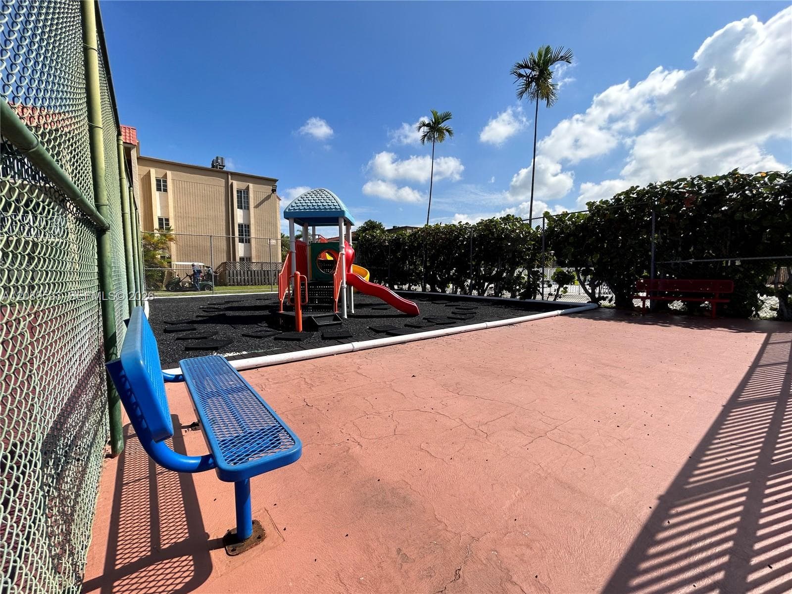 DORAL GARDENS II CONDO · #207 in Doral - Photo 10