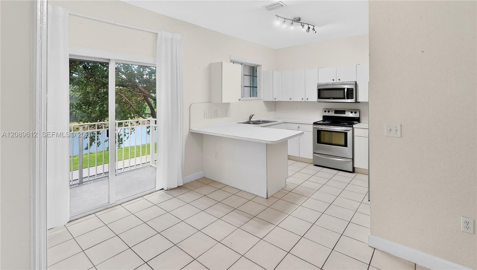 CARIBBEAN ISLES VILLAS CO · #202 in Homestead - Photo 8