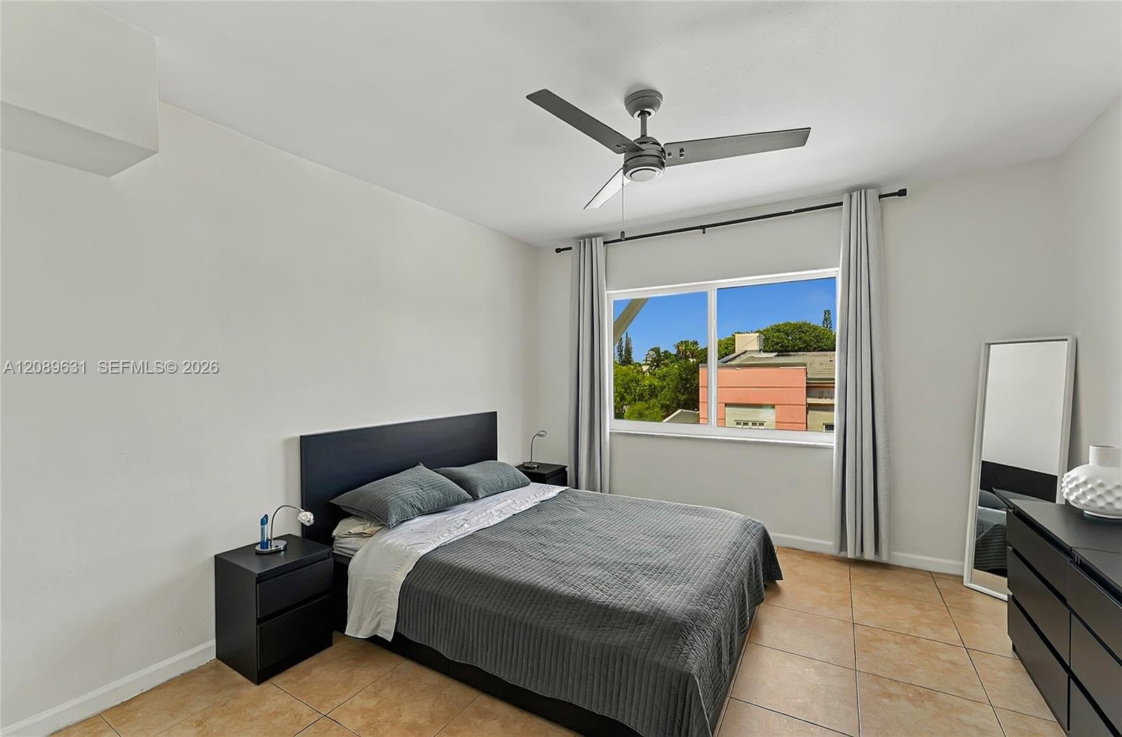 PENN MANOR · #403 in Miami Beach - Photo 16