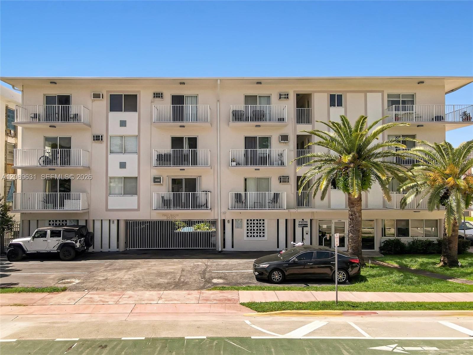 PENN MANOR · #403 in Miami Beach - Photo 28