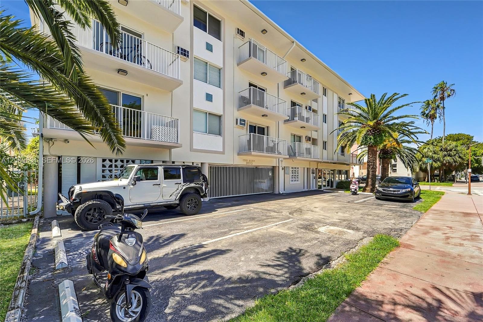 PENN MANOR · #403 in Miami Beach - Photo 24