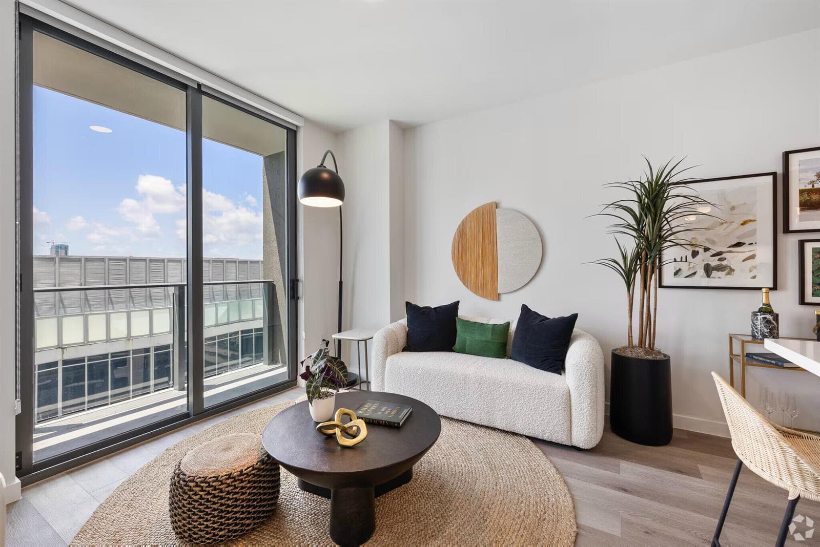 magnus-brickell-miami-fl-1br-1ba---531-s