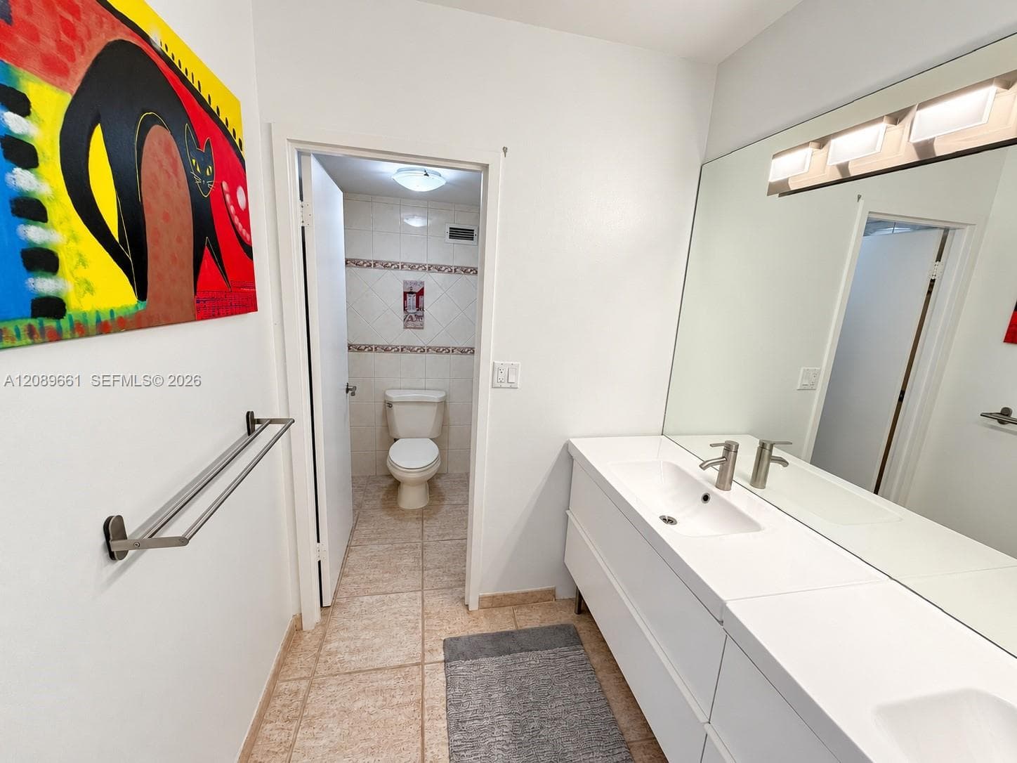 SEA AIR TOWERS CONDO · #1404 in Hollywood - Photo 6