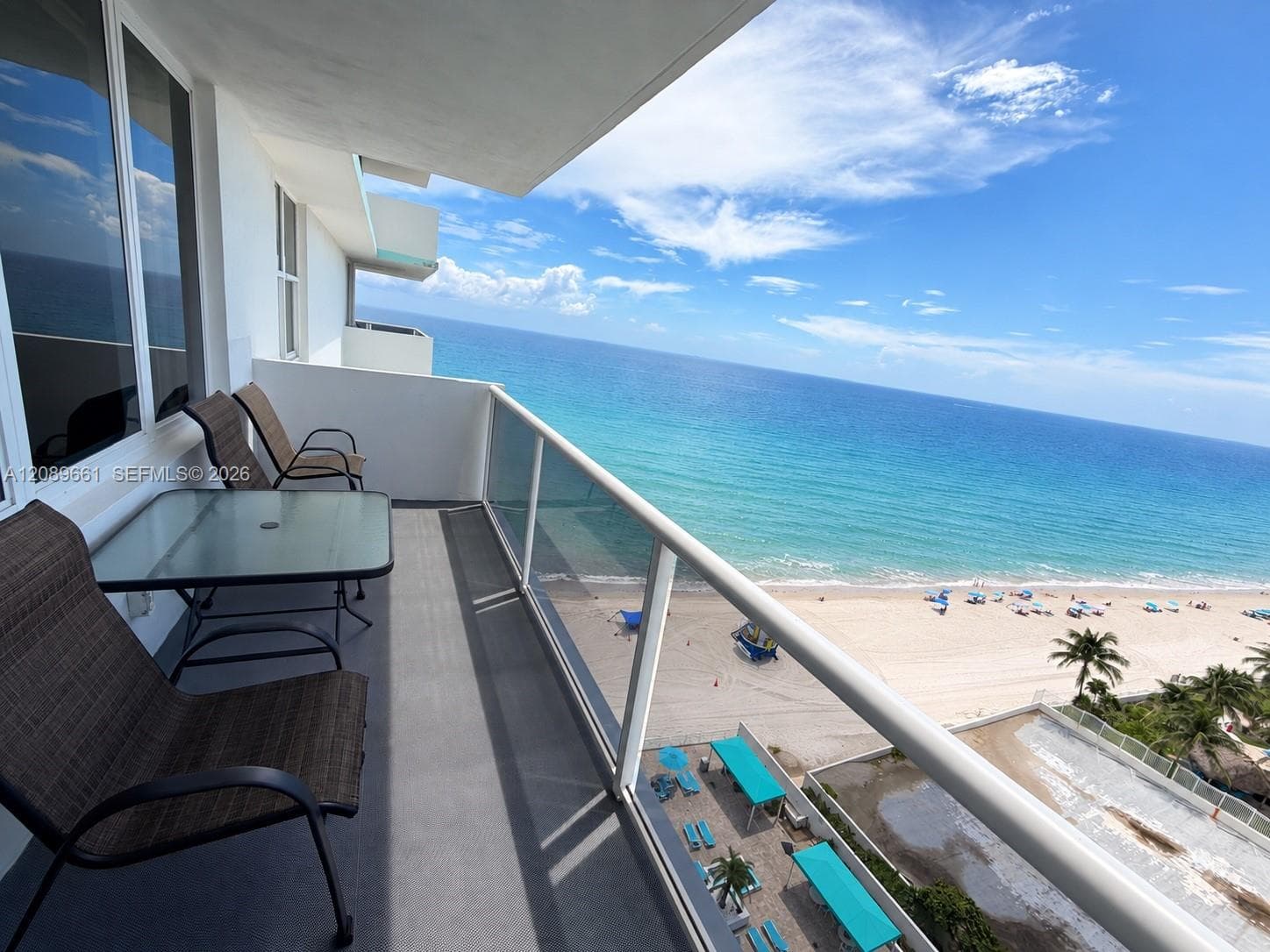 SEA AIR TOWERS CONDO · #1404 in Hollywood - Photo 1