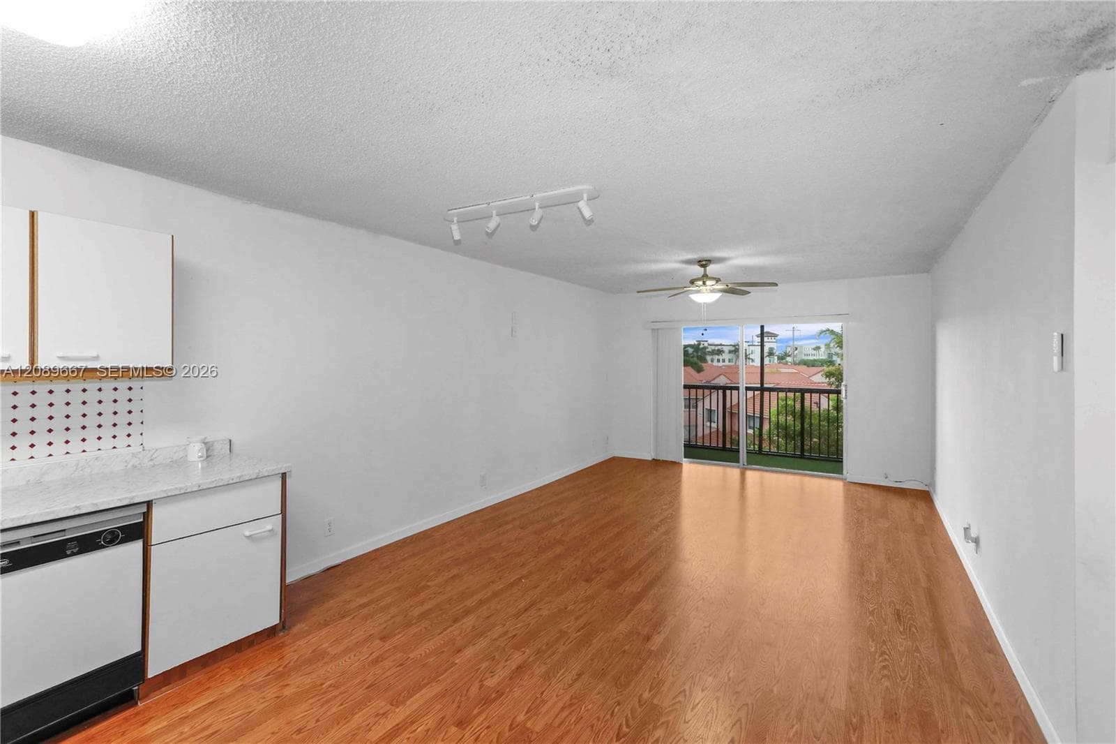 SANDORAL CONDO PH I · #410 in Doral - Photo 6