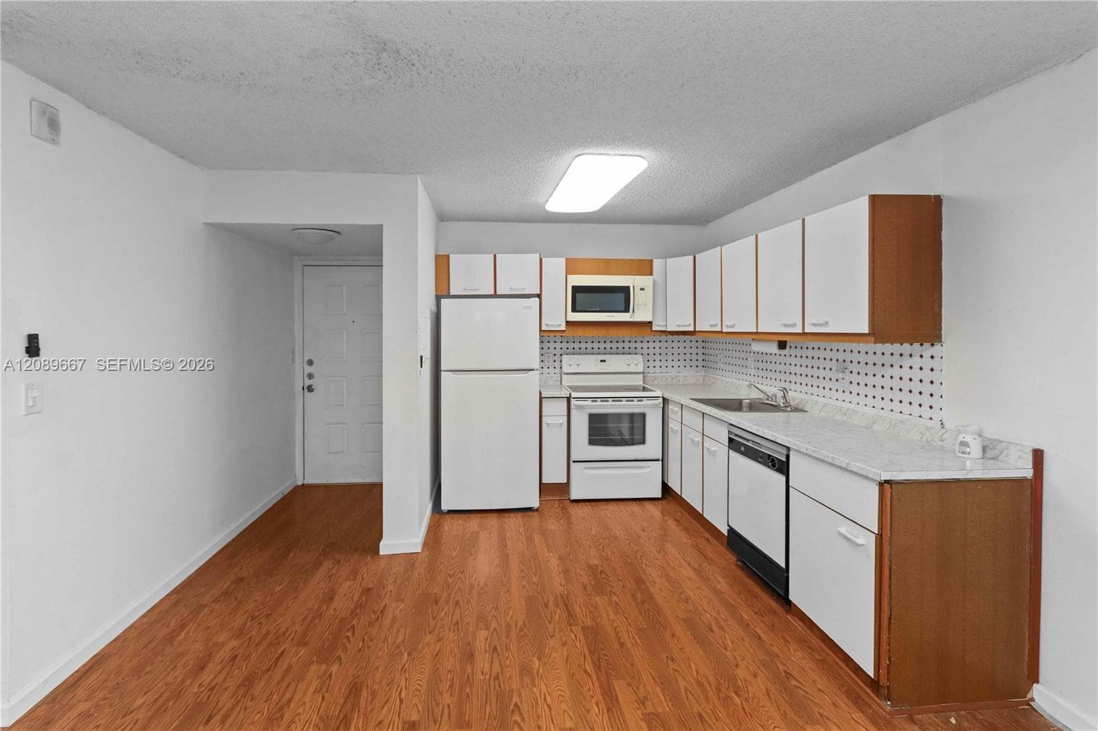 SANDORAL CONDO PH I · #410 in Doral - Photo 11