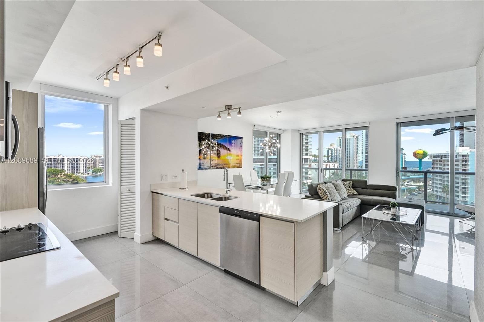 BEACHWALK · #T1002 in Hallandale Beach - Photo 32