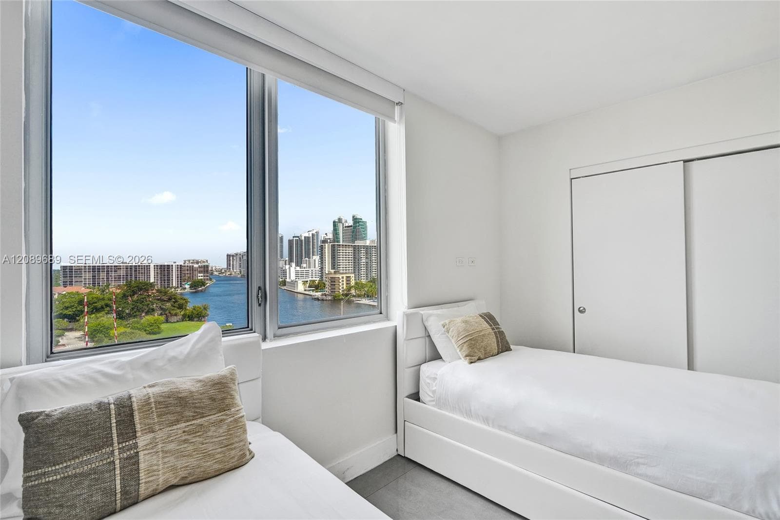 BEACHWALK · #T1002 in Hallandale Beach - Photo 20