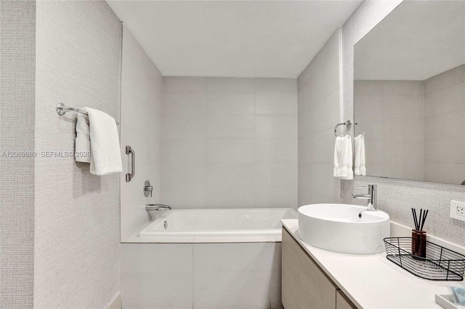 BEACHWALK · #T1002 in Hallandale Beach - Photo 37