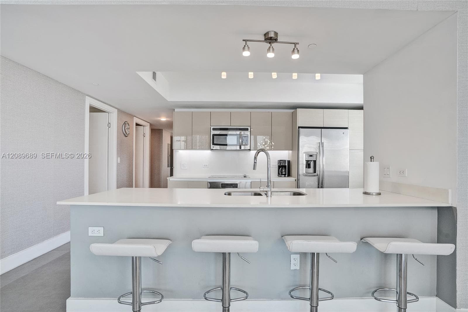 BEACHWALK · #T1002 in Hallandale Beach - Photo 31