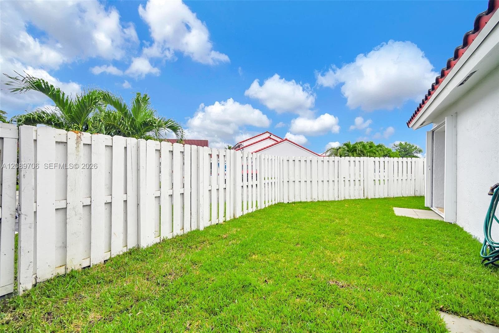 2414 San Remo Cir photo 35