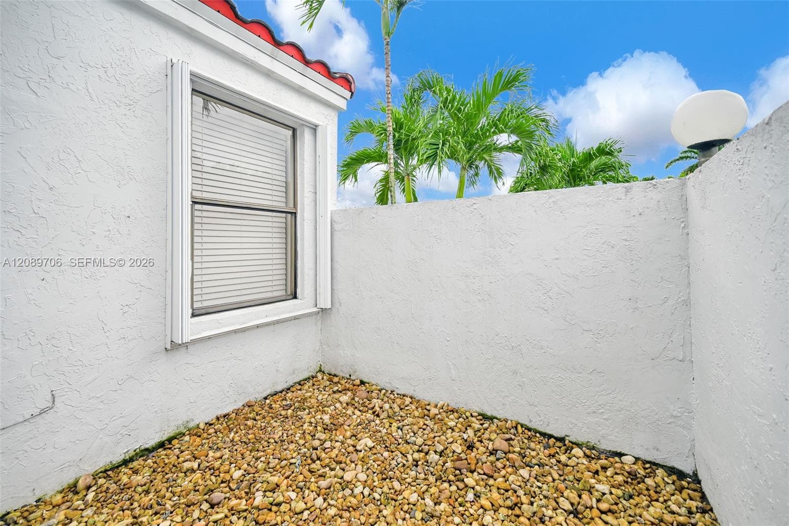 2414 San Remo Cir photo 31