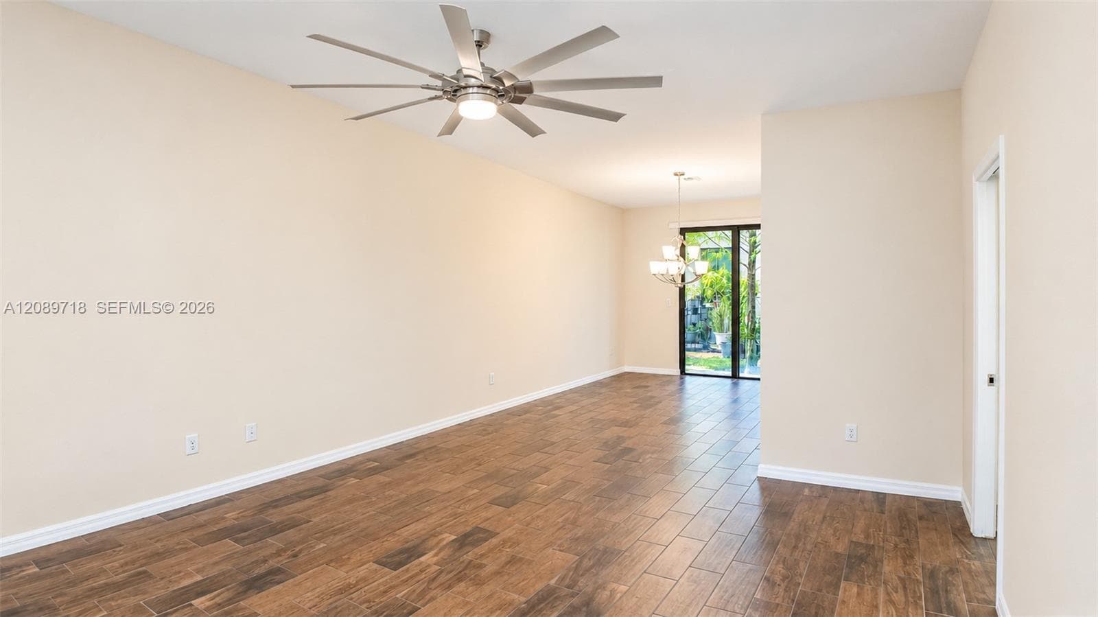 1042 NW 33rd Mnr #1042 photo 4