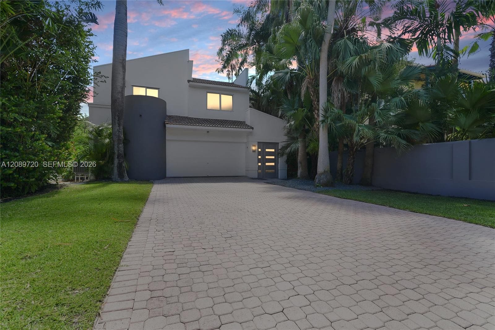 147 Golden Beach Dr photo 2