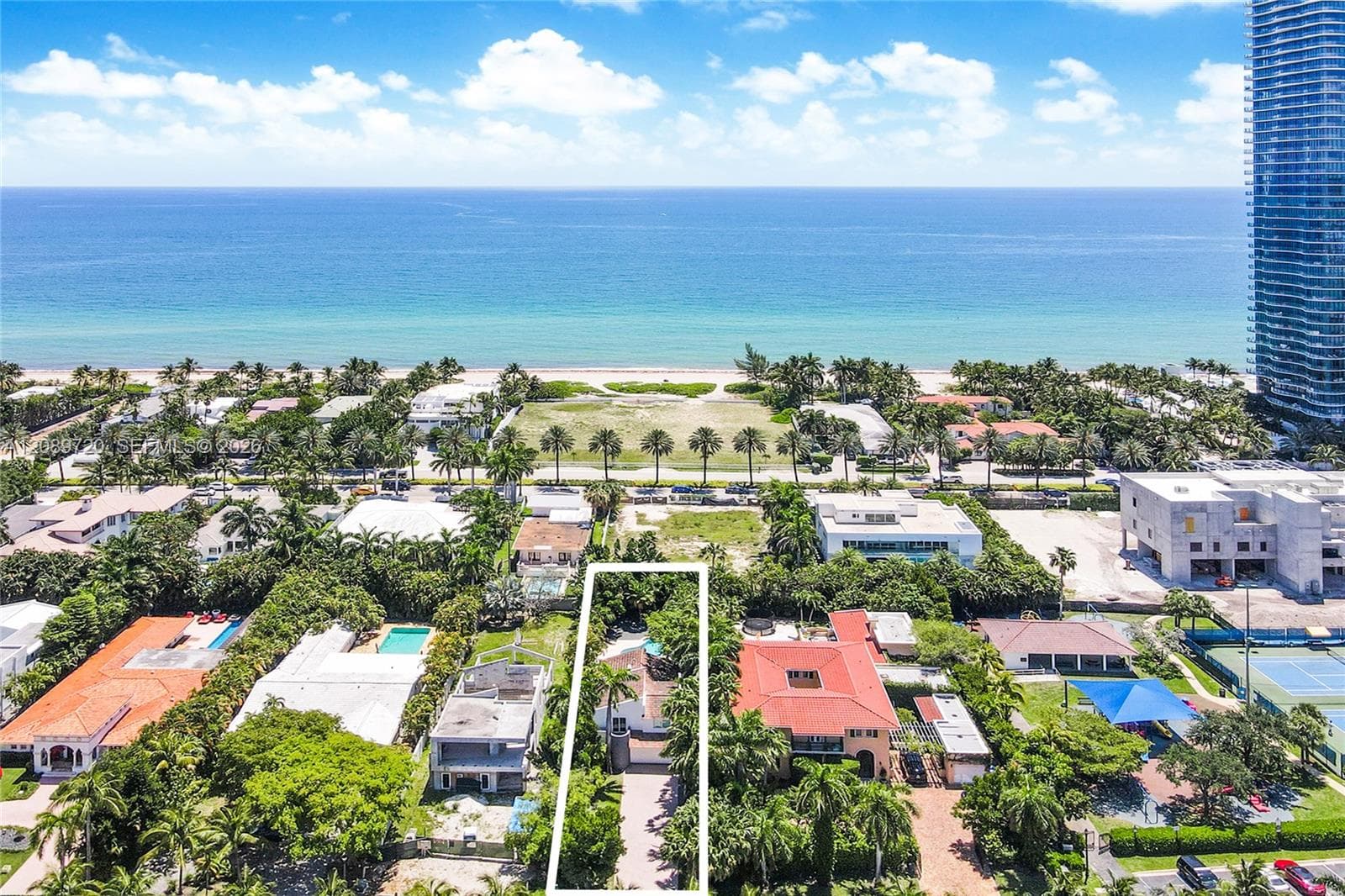 147 Golden Beach Dr photo 1