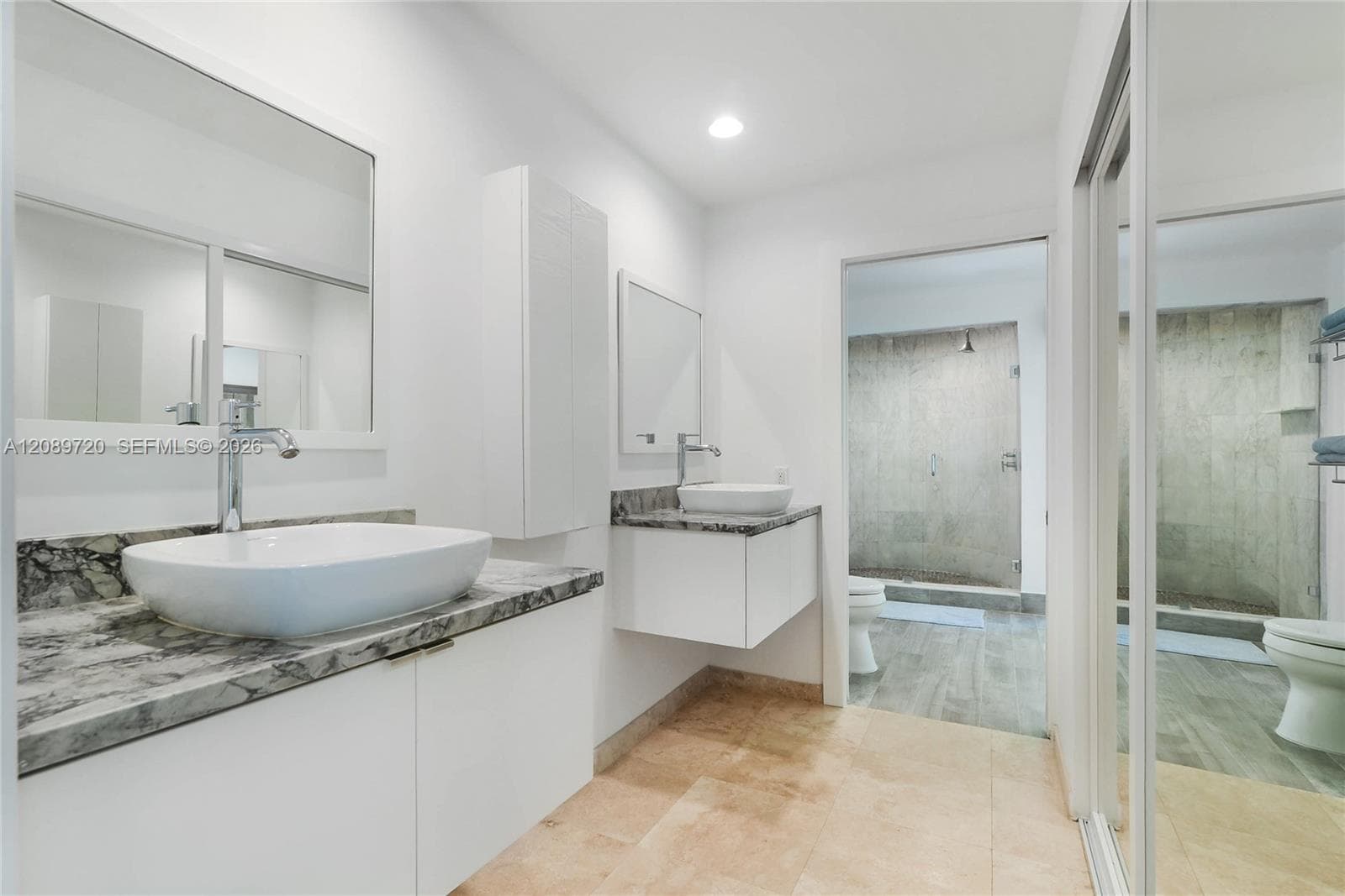 147 Golden Beach Dr photo 9