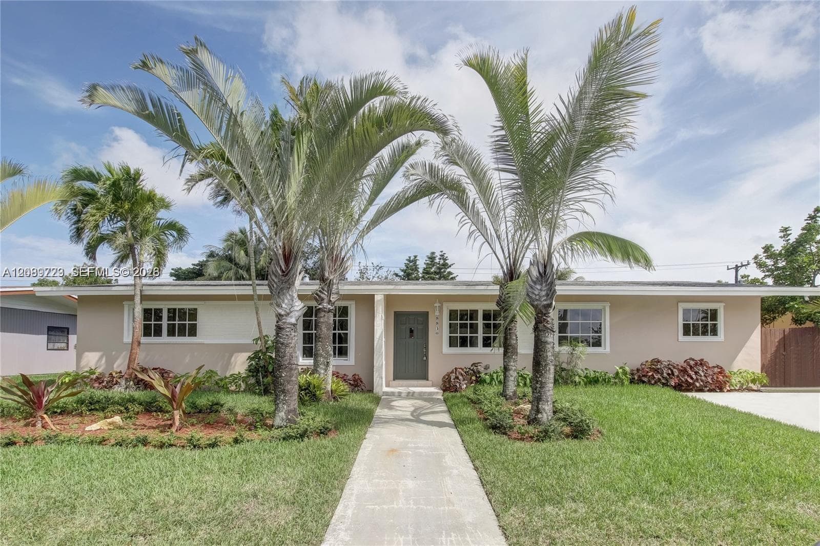8830 Caribbean Blvd photo 1