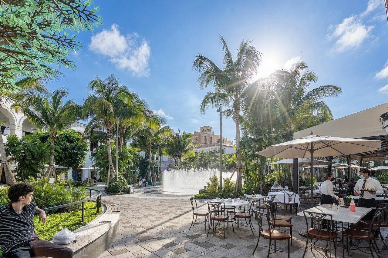 CityPlace Fountains and Fine Dining