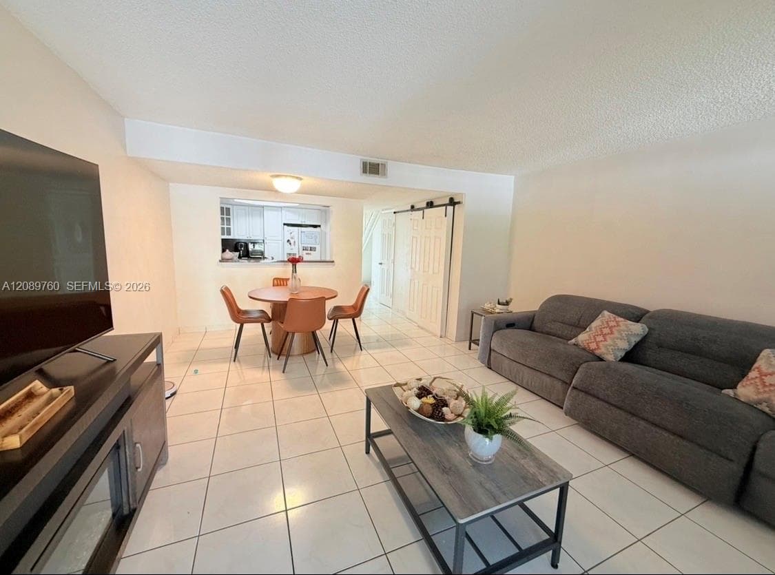 WESTLANDIA CONDO PH2 · #82 in Hialeah - Photo 4
