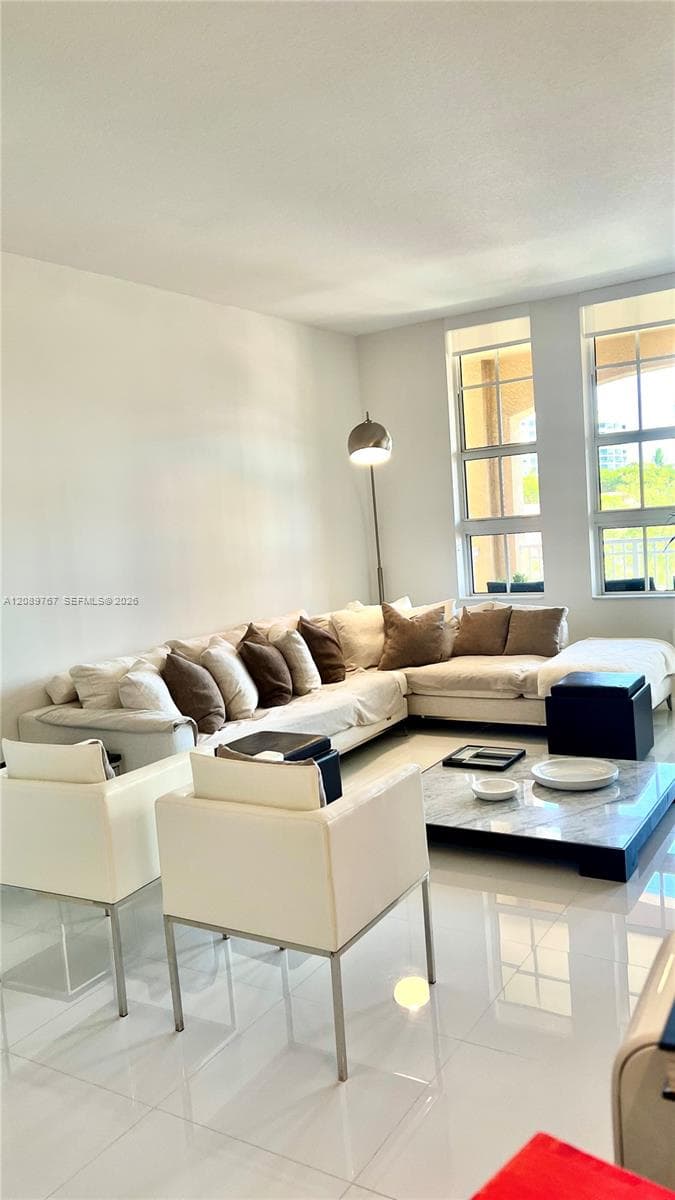 Alaqua · #421 in Aventura - Photo 2
