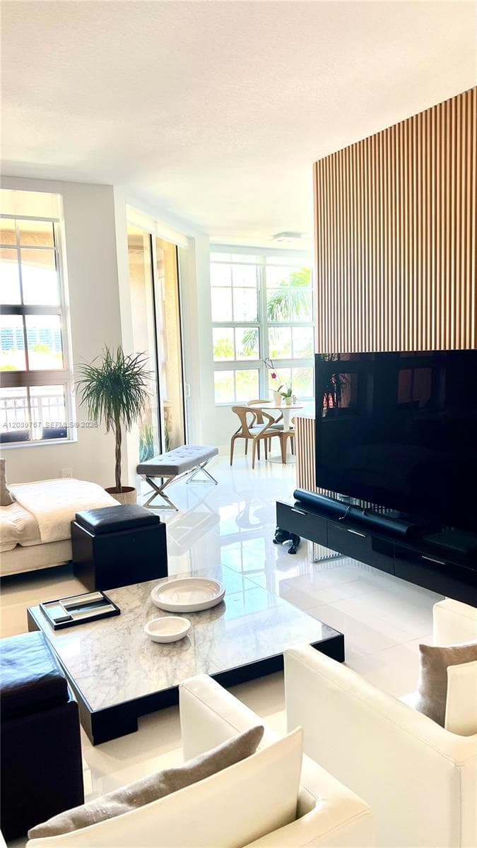 Alaqua · #421 in Aventura - Photo 3