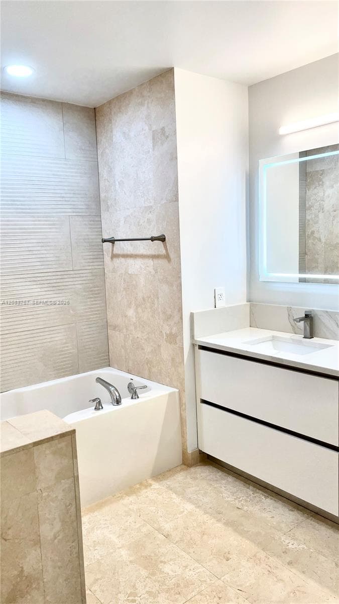 Alaqua · #421 in Aventura - Photo 11