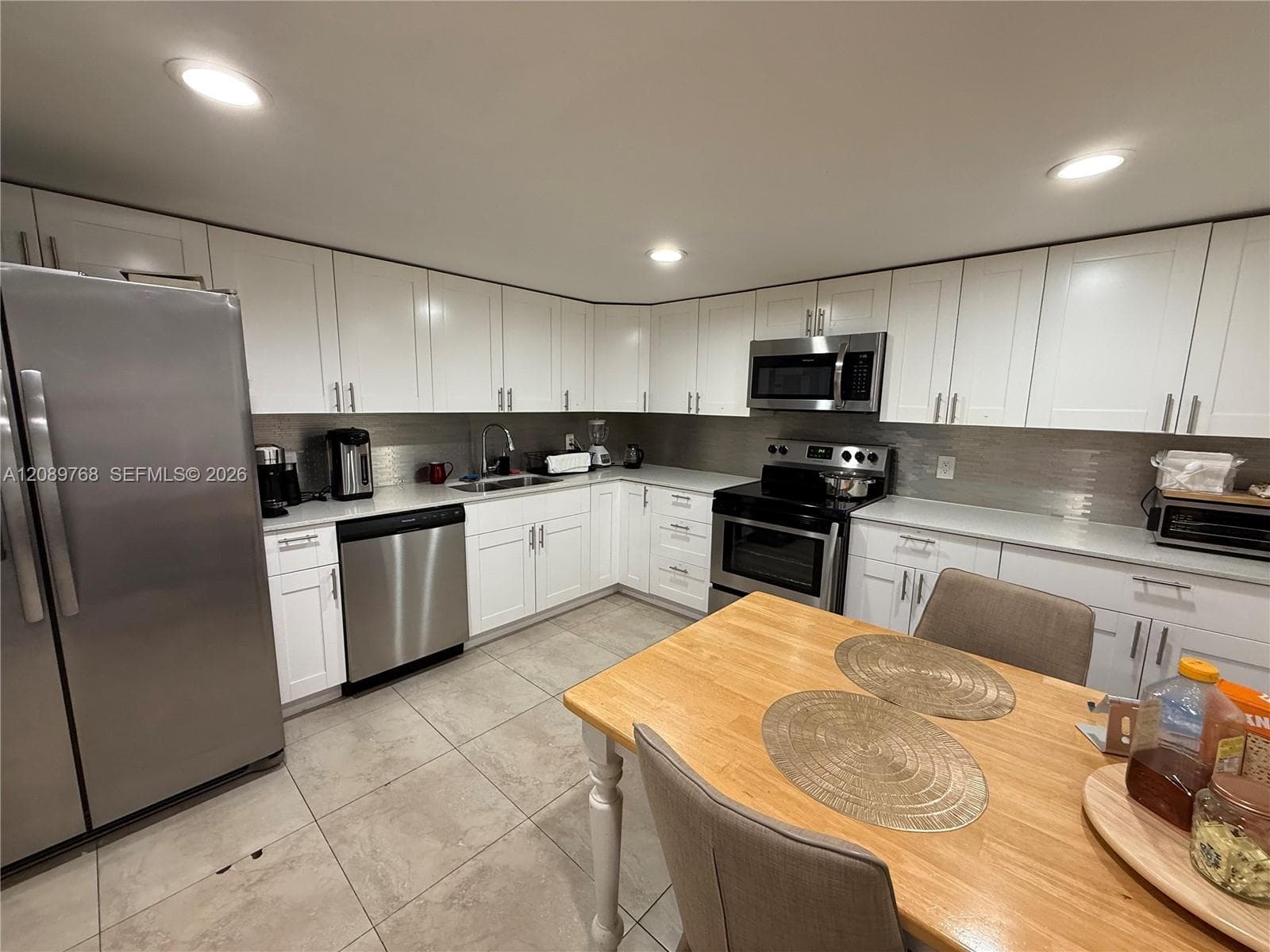 parnasa · #101 in Hallandale Beach - Photo 13