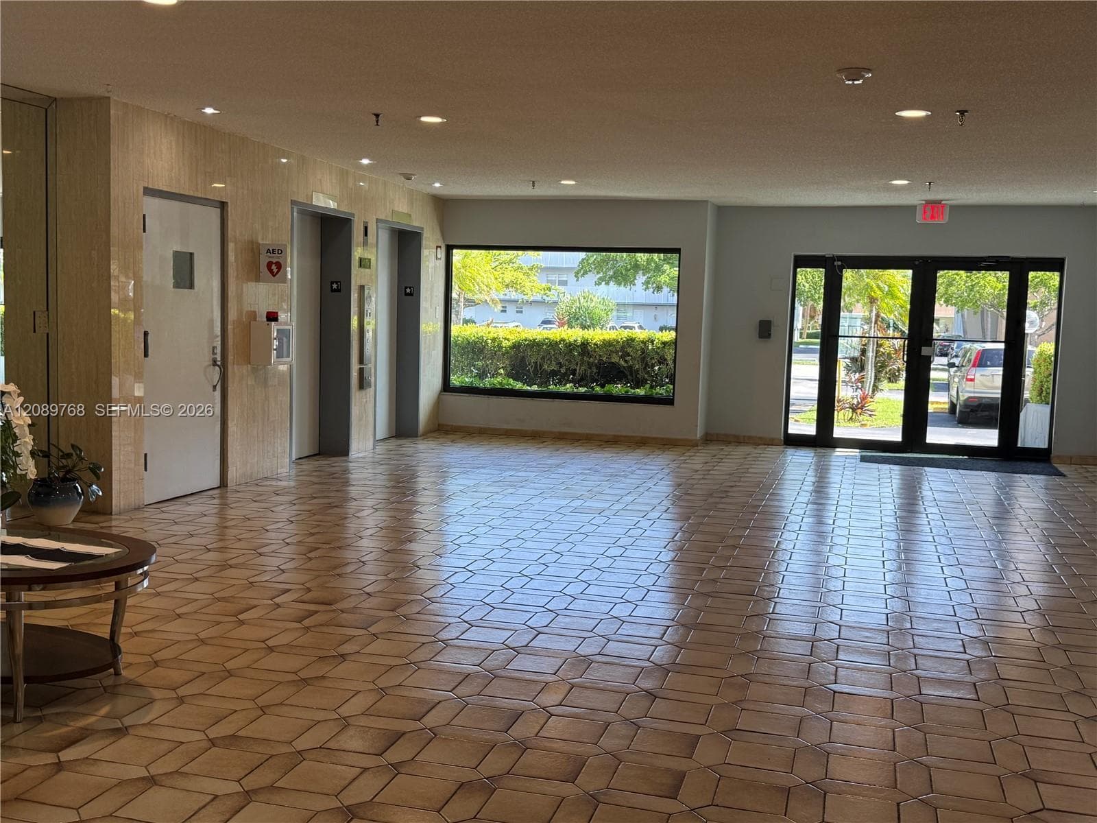 parnasa · #101 in Hallandale Beach - Photo 1