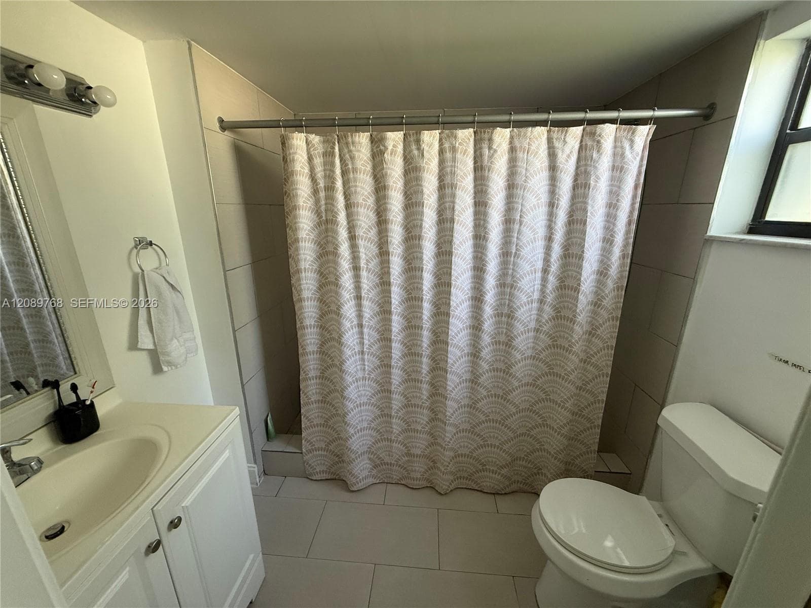 parnasa · #101 in Hallandale Beach - Photo 8