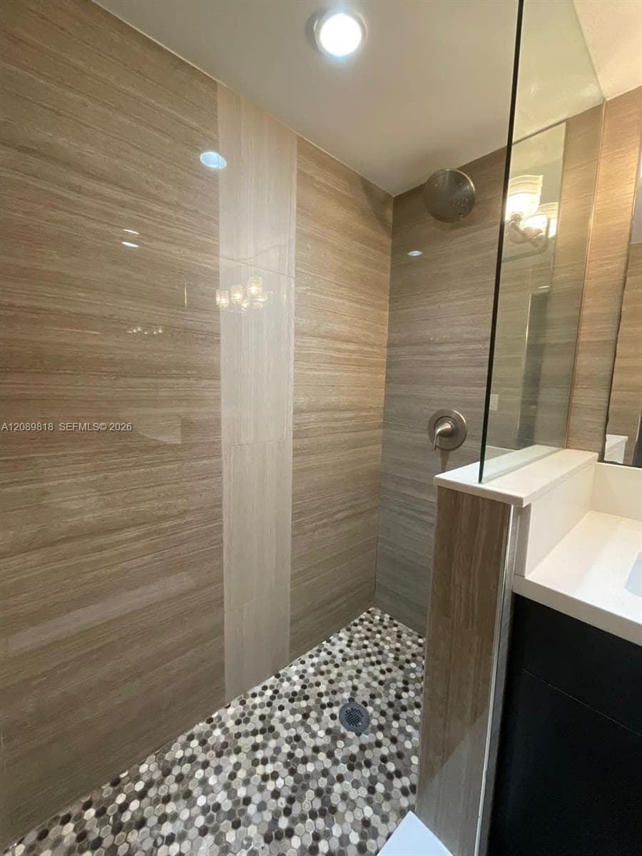 SOUTH BAY CLUB CONDO · #242 in Miami Beach - Photo 12
